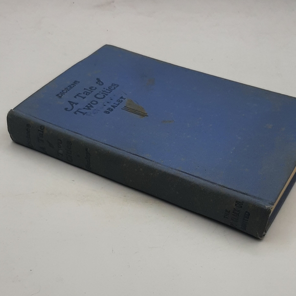 Dickens A Tale of Two Cities Sealey Hard Cover Book 1935 Illustrated Vintage - Picture 2 of 10